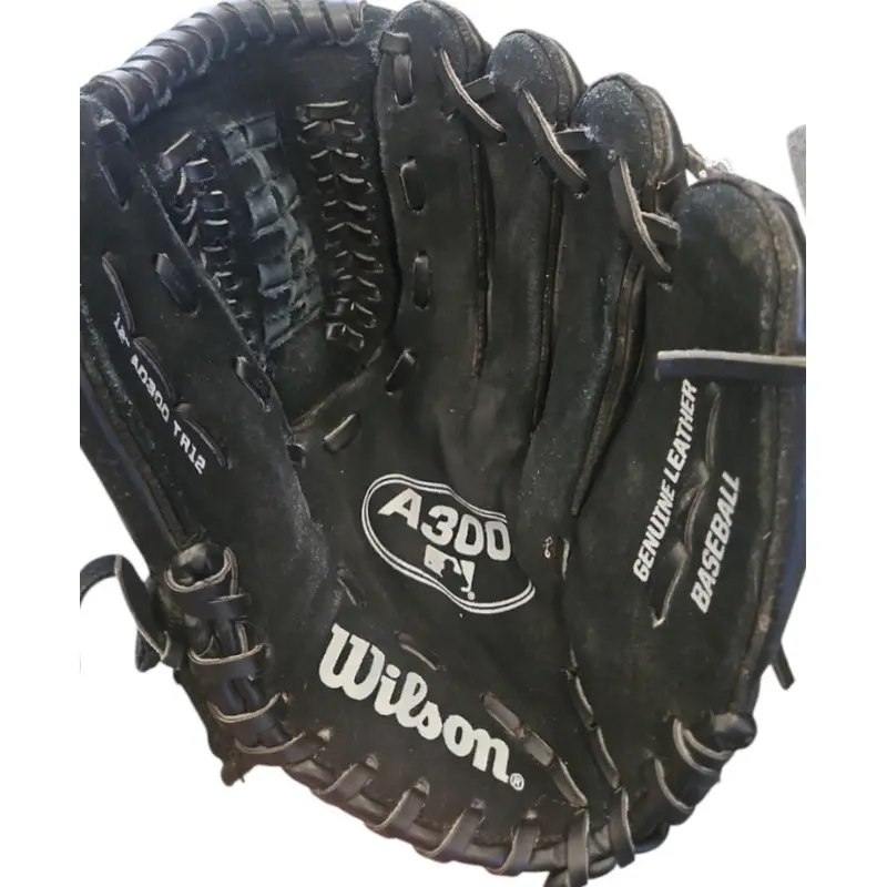 Wilson Right Hand Throw Infield A300 Baseball Glove 12" (Used)