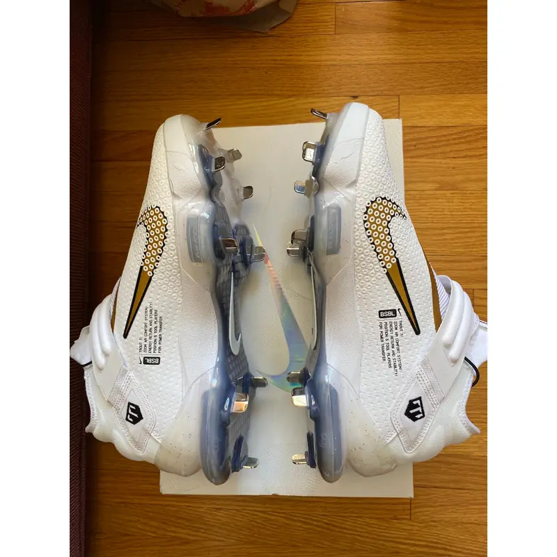 New Nike Zoom Trout 7 Baseball Cleats