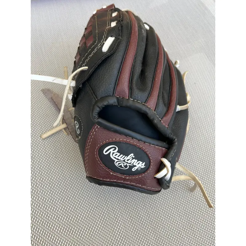 Rawlings PL90MB 9 Inch RH Catch LH Throw Baseball