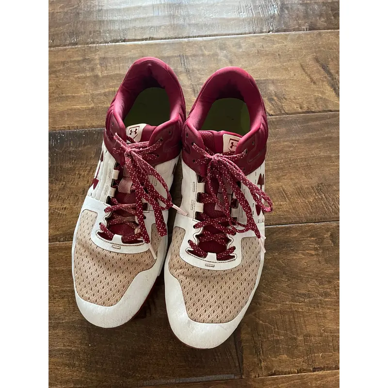 Adult Size 14 (Women's 15) Under Armour Cleats
