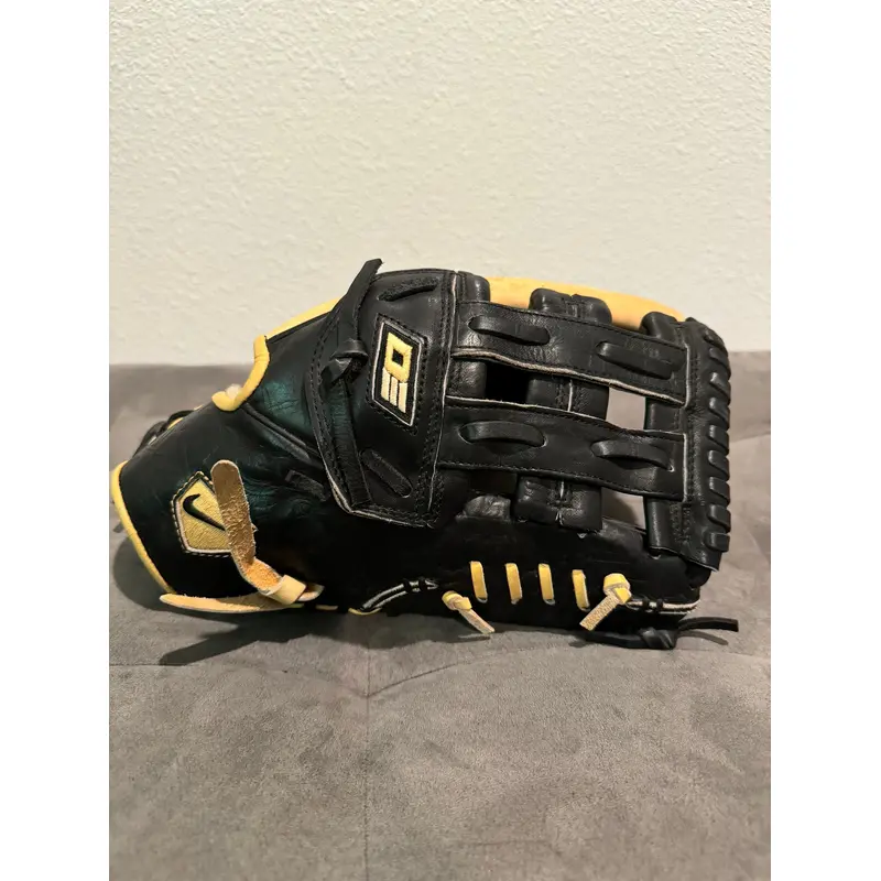 Nike Diamond Elite Pro 12.75