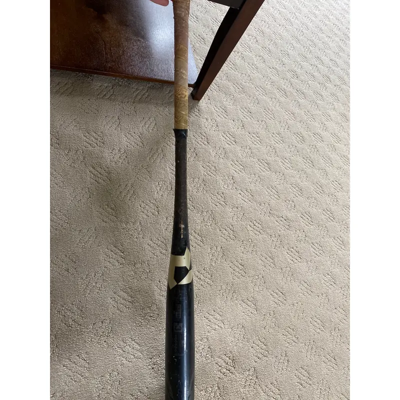 Used 2022 DeMarini BBCOR Certified Alloy 31 oz 34" Voodoo Bat