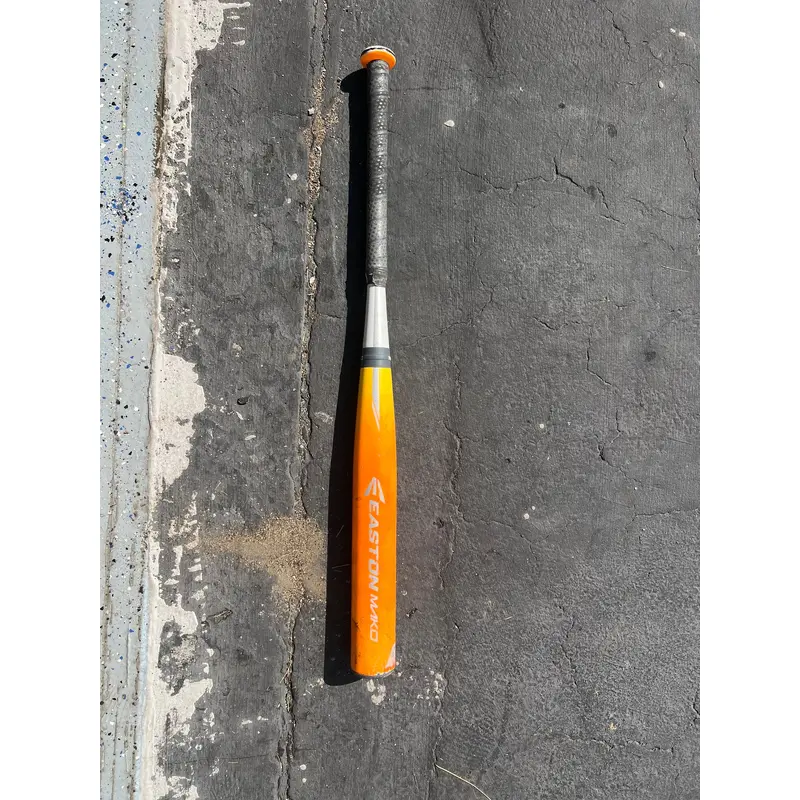 Used USSSA Certified Composite (-11)  31" Mako Bat