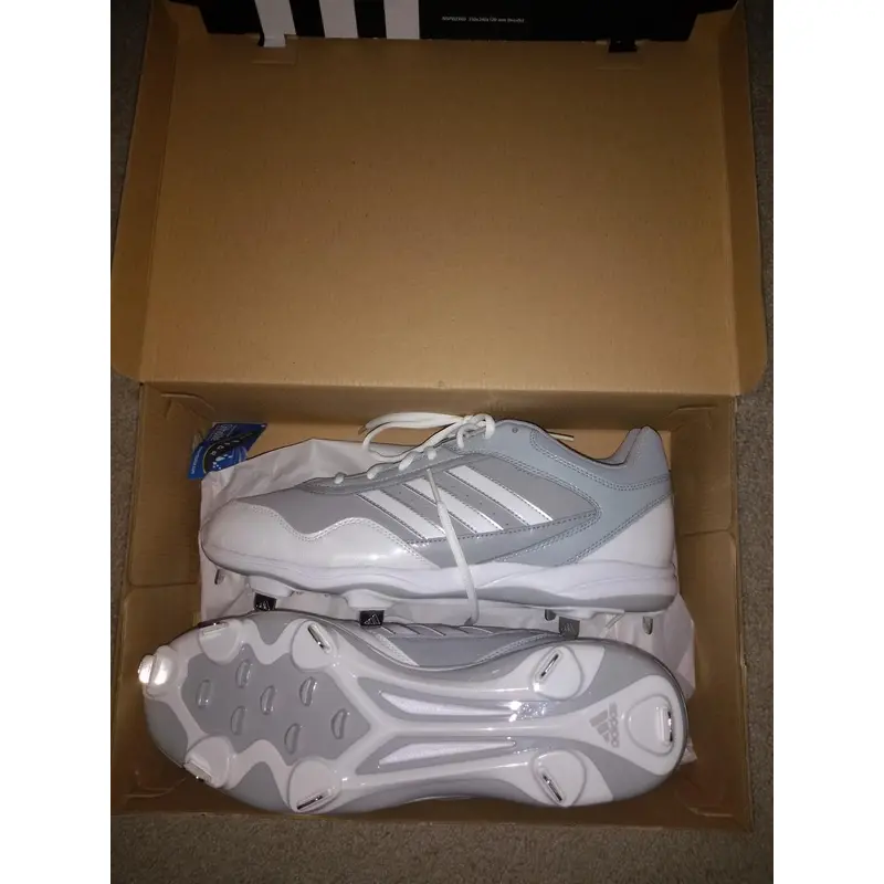 New 12.5 (Women's 13.5) Adidas