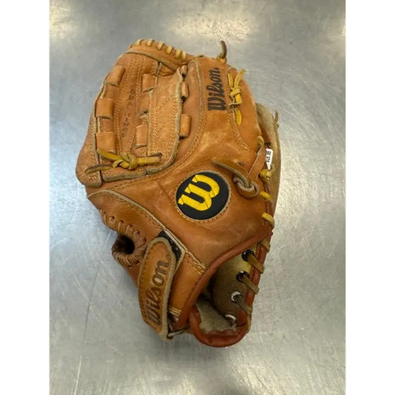Used Wilson OPTIMA GOLD BB/SB Glove RH Throw Tan 12" 11339-S000193378