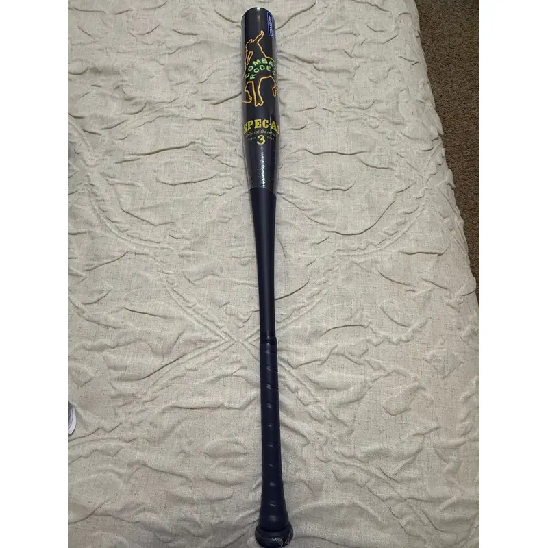 2025 Combat MFG Spec A1 Alloy BBCOR Certified Bat (-3) 30 oz 33" (New)