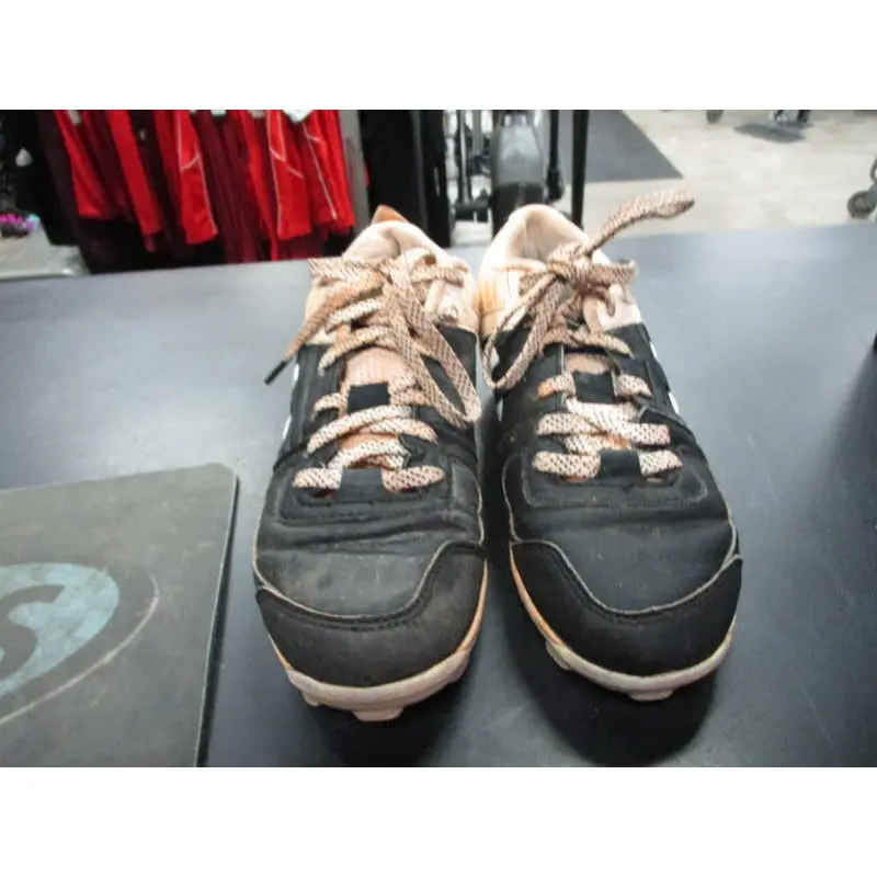 Used Under Armour Size Youth 2 Cleats