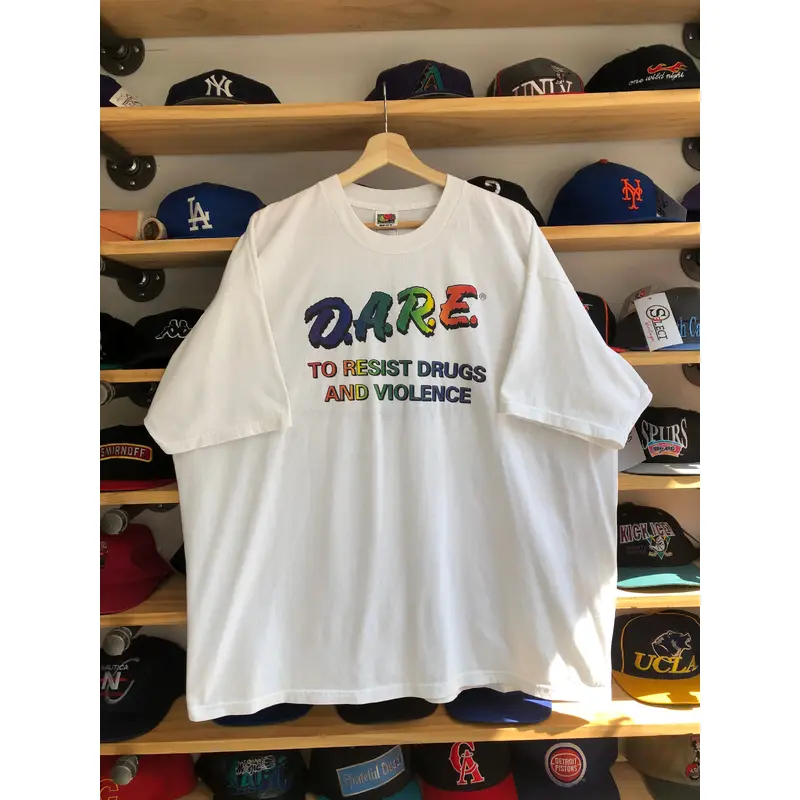 Vintage D.A.R.E. Resist Drugs And Violence Tee Size 2XL/3XL