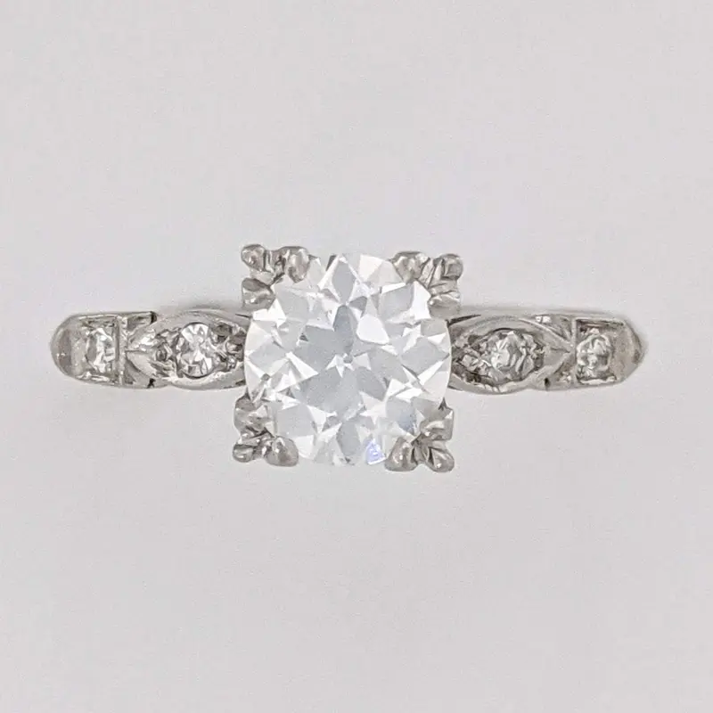 PLATINUM .83 CARAT TOTAL WEIGHT VS2 H DIAMOND ROUND (5) ESTATE RING 3.0 GRAMS