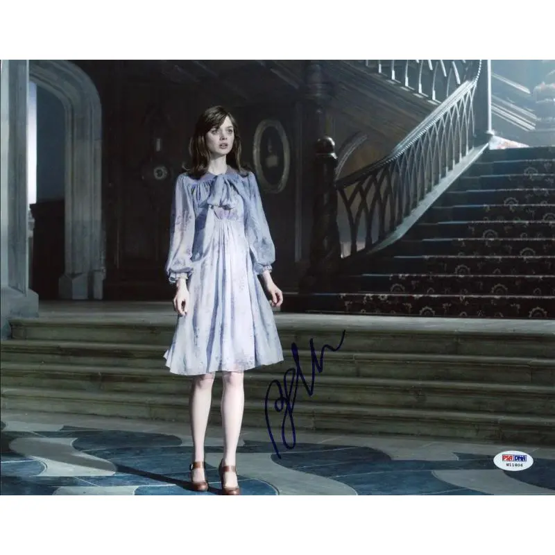 Bella Heathcote Dark Shadows Signed Authentic 11X14 Photo PSA/DNA #W11806