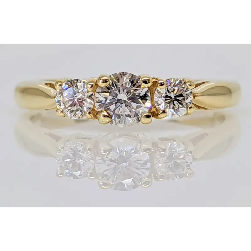 14K .48 CARAT TOTAL WEIGHT I1 I DIAMOND ROUND (3) TRINITY ESTATE RING 2.5 GRAMS