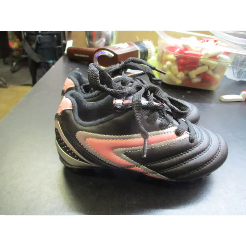 Vizari Verona Soccer Cleats Youth Size 9