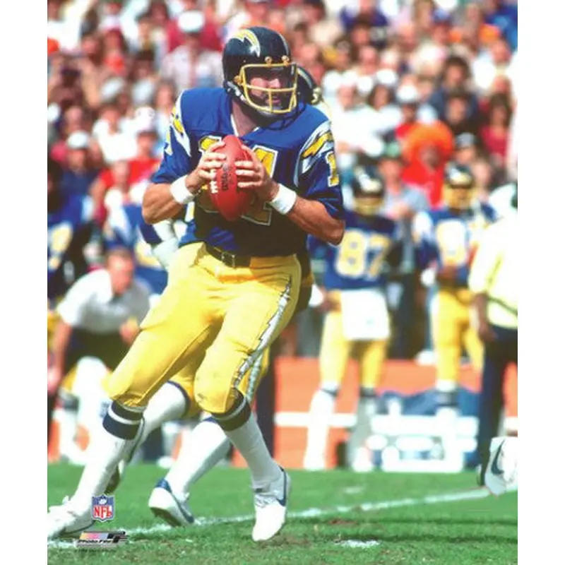 Dan Fouts "Drop Back Classic" (c.1981) San Diego Chargers Premium Poster - Photofile