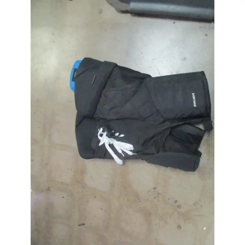 Used Holy Cross Senior Hockey Breezers Size Medium