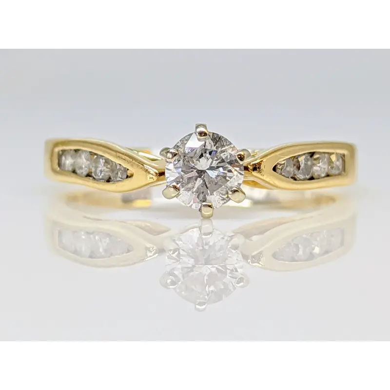 14K .73 CARAT TOTAL WEIGHT I1 G DIAMOND ROUND (9) ESTATE RING 3.2 GRAMS
