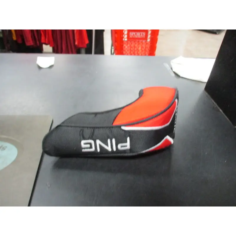 Used Ping Moxie JR Hybird Head Cover