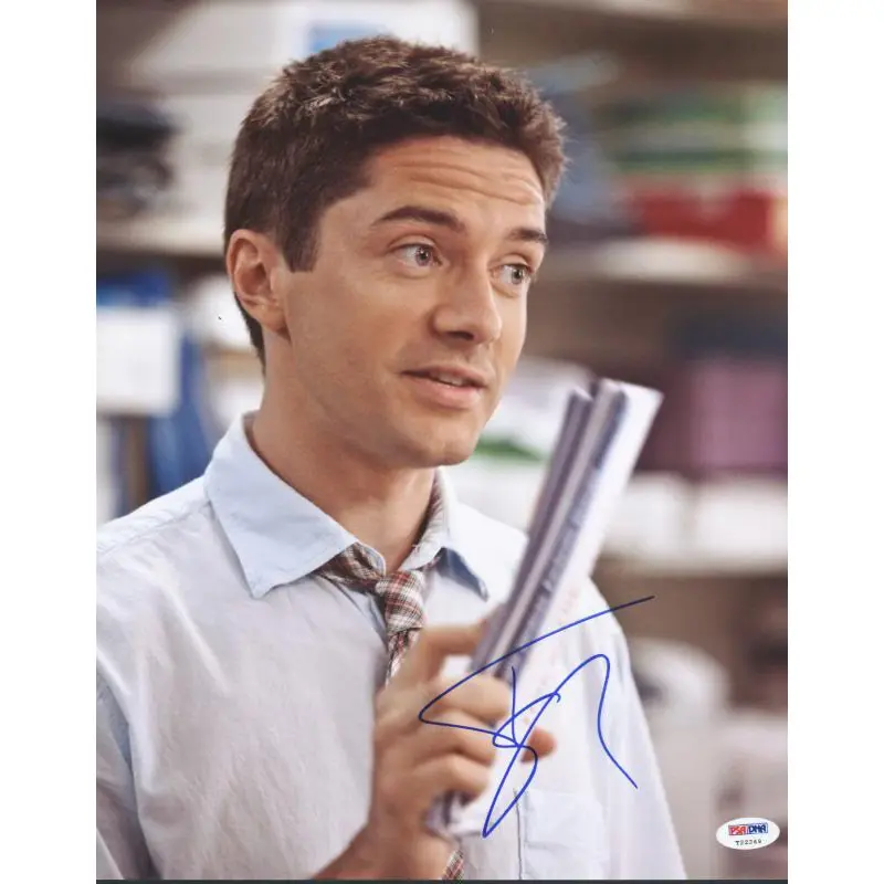 Topher Grace Signed Authentic 11X14 Photo Autographed PSA/DNA #T22249