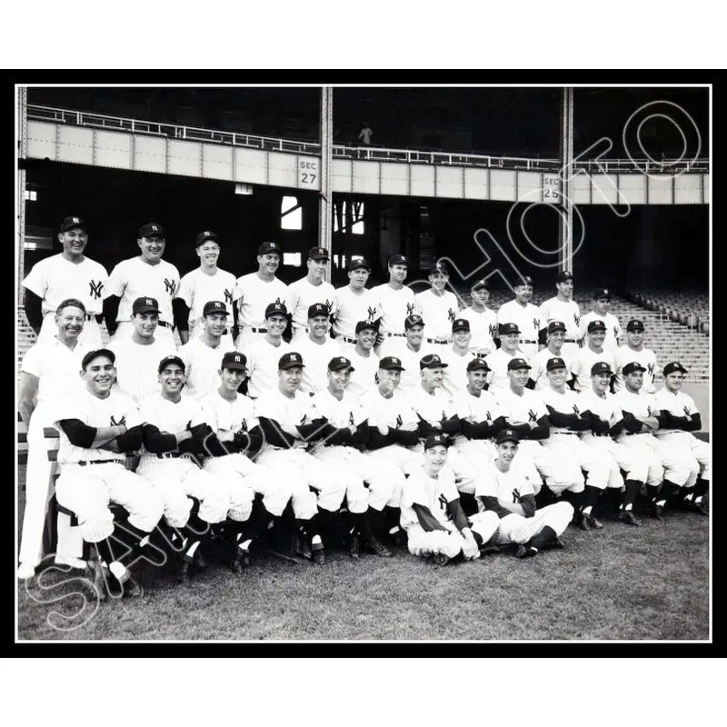 1951 New York Yankees 8X10 Photo - Mantle Dimaggio Berra - 2210