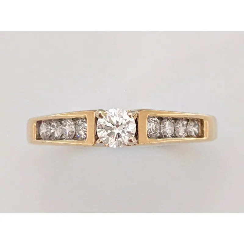 14K .63 CARAT TOTAL WEIGHT SI2 G DIAMOND ROUND (9) ESTATE RING 4.0 GRAMS