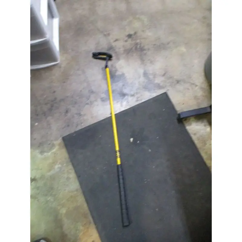 Used Momentus Swing Trainer Putter
