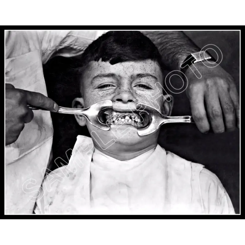 1925 Dentist Office 11X14 Photo - 2325