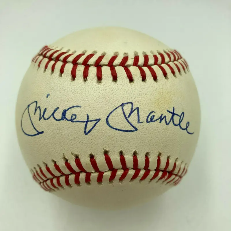 Beautiful Mickey Mantle Signed American League Baseball PSA DNA Graded MINT 9