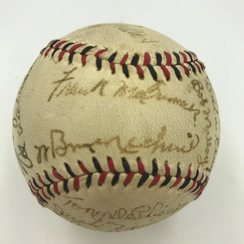 Beautiful 1943 Cincinnati Reds Team Signed Baseball Bill McKechnie JSA COA