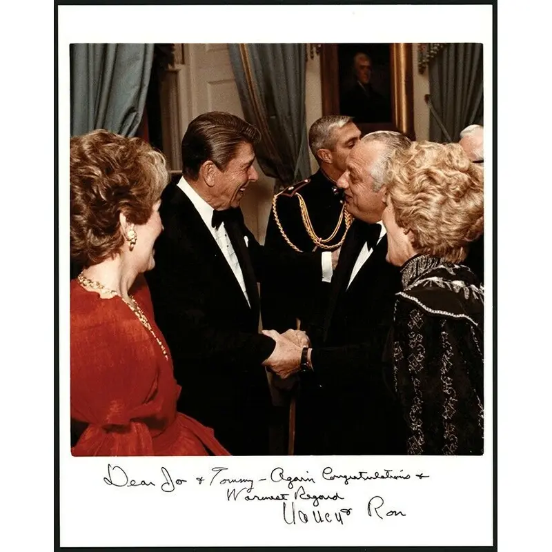 President Ronald Reagan & Wife Signed 1988 World Series Photo To Lasorda PSA DNA