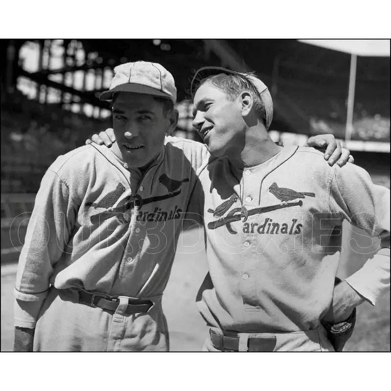 Dizzy Dean Daffy Dean 8X10 Photo - 1935 St. Louis Cardinals - 1684