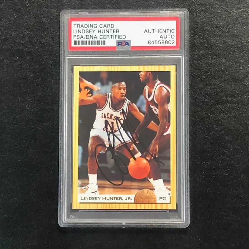 1993 Classic #7 Lindsey Hunter Signed Card AUTO PSA Slabbed