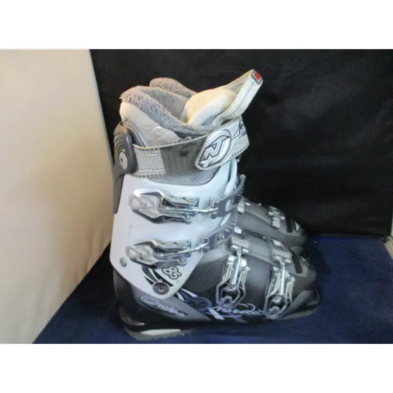 Used Nordica 85 NFS Cruise Ski Boots Size 23.5
