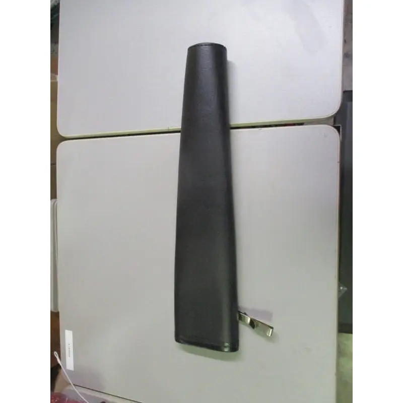 Used Neet Arrow Hip Quiver w/ 5 Arrows Bundle