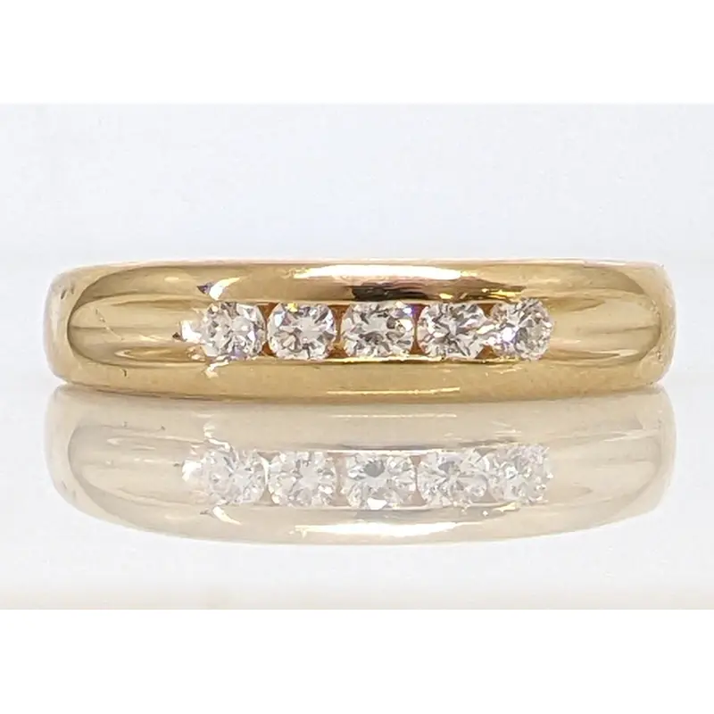 14k .20 CARAT TOTAL WEIGHT SI1 I DIAMOND ROUND (5) ESTATE CHANNEL BAND 4.6 GRAMS