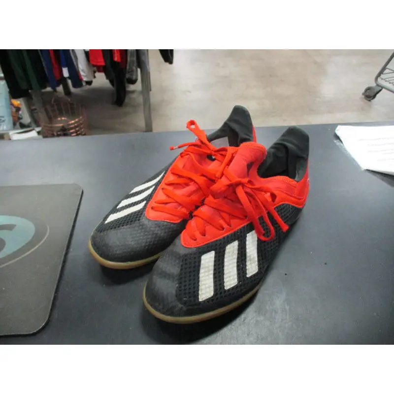 Used Adidas Indoor Soccer Cleats Size 4