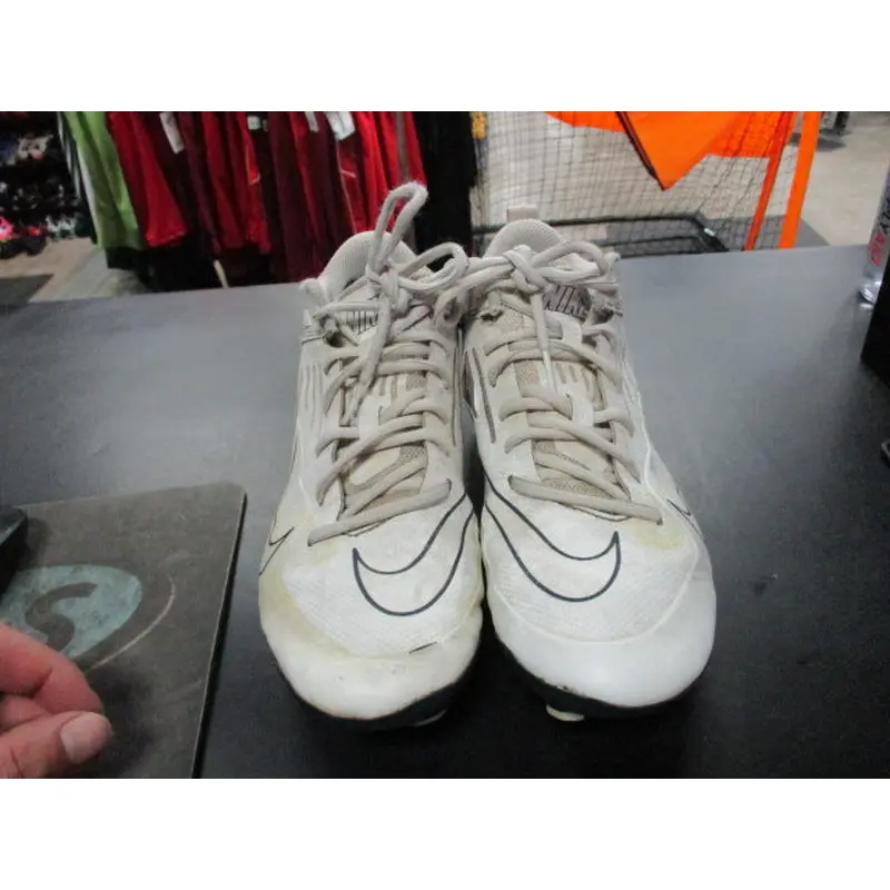 Used Nike Hurricane Size 7 Lacrosse Cleats
