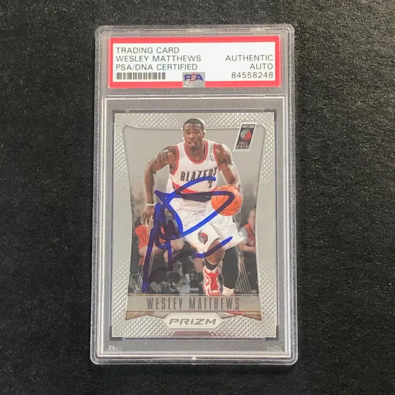2012-13 Panini Prizm #67 Wesley Matthews Signed Card AUTO PSA Slabbed Trailblazers