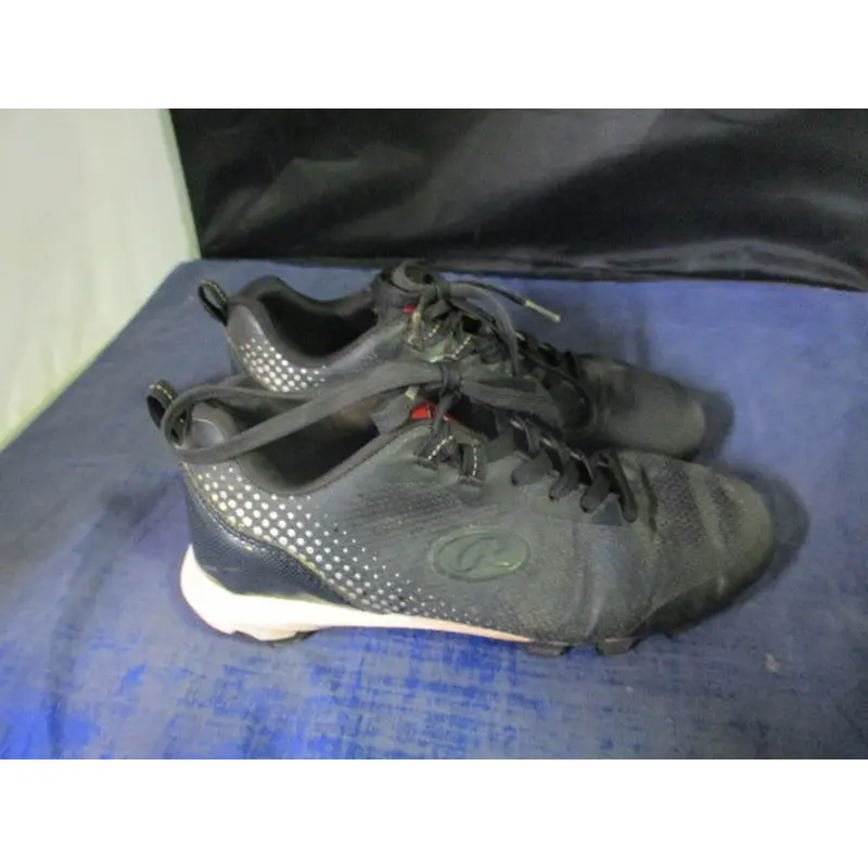 Used Rawlings Coolflo Cleats Youth Size 3  - wear on tongue