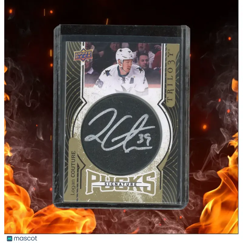 2017-18 Upper Deck Trilogy Logan Couture Signature Pucks Auto #SP-LC