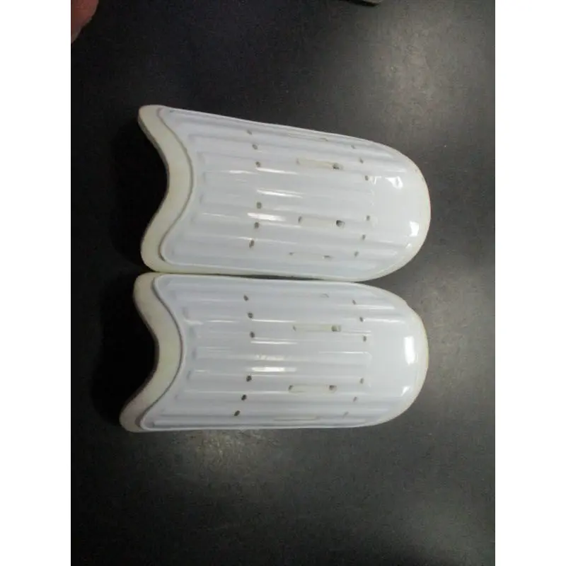 Used Youth White Soccer Shin Guards